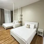 Cozy & Charmimg 2-Bed Apartment In Heart Of Prague